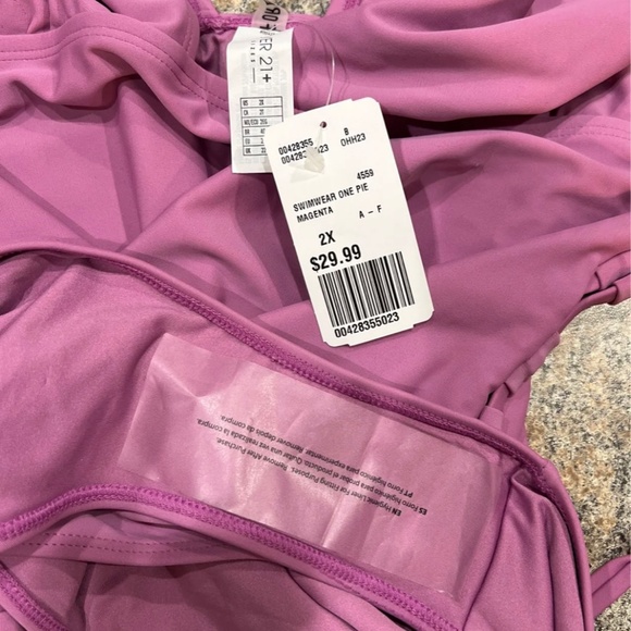 One-Piece Swimsuit - Picture 3 of 4